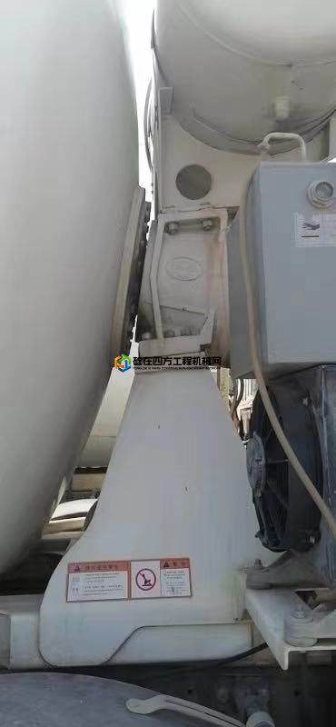 https://images.tongzsf.com/tong/truck_machine/20210406/1606c30b69a06c.jpg