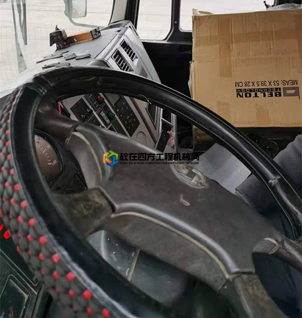 https://images.tongzsf.com/tong/truck_machine/20210407/1606d0a3fd29e7.jpg