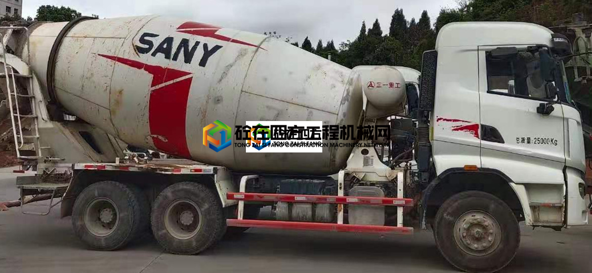 https://images.tongzsf.com/tong/truck_machine/20210407/1606d573059b8e.jpg