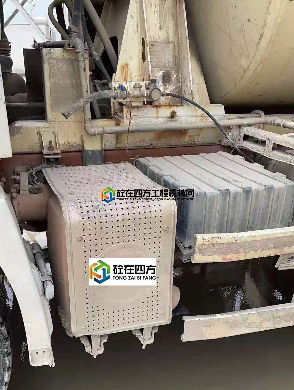 https://images.tongzsf.com/tong/truck_machine/20210407/1606d81567eb02.jpg