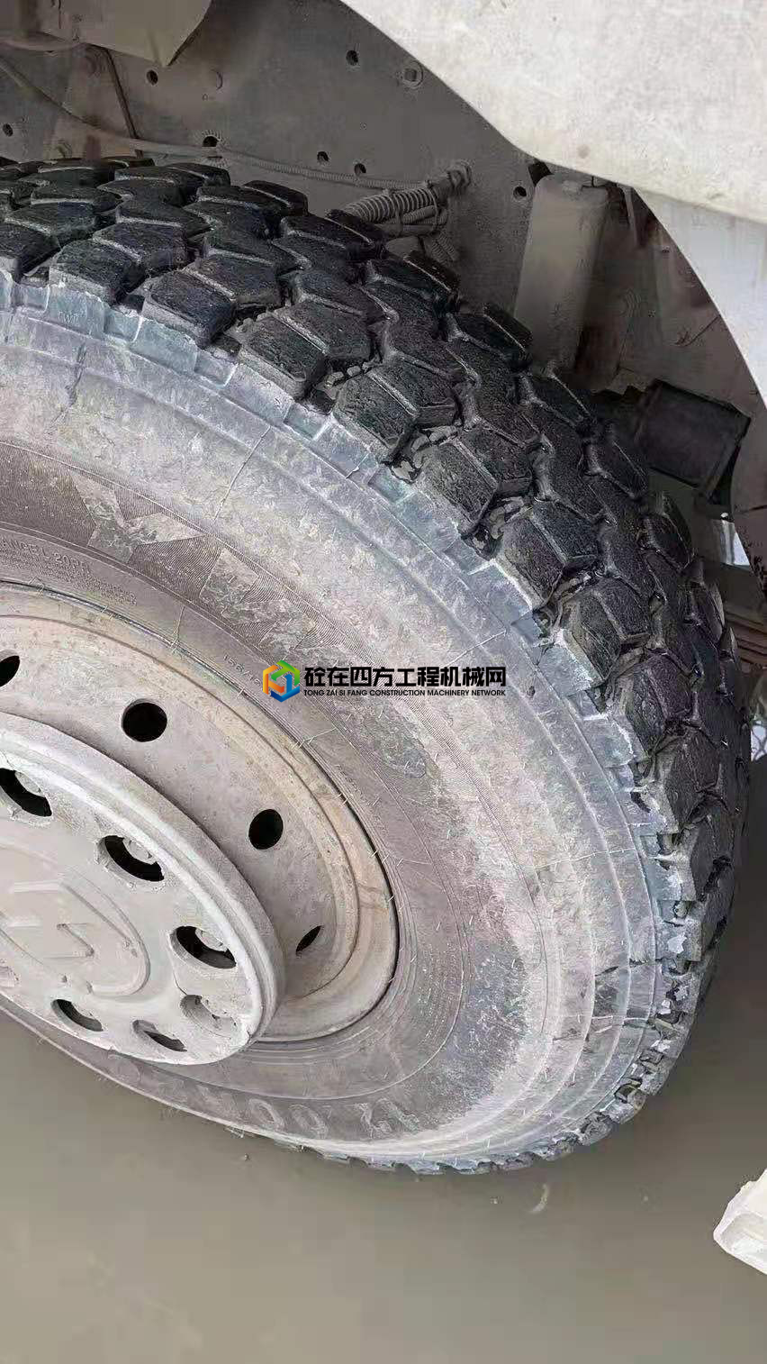 https://images.tongzsf.com/tong/truck_machine/20210407/1606d81573b73d.jpg