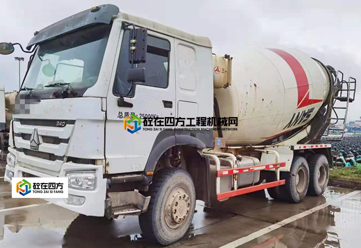 https://images.tongzsf.com/tong/truck_machine/20210408/1606e9b6859cf1.jpg