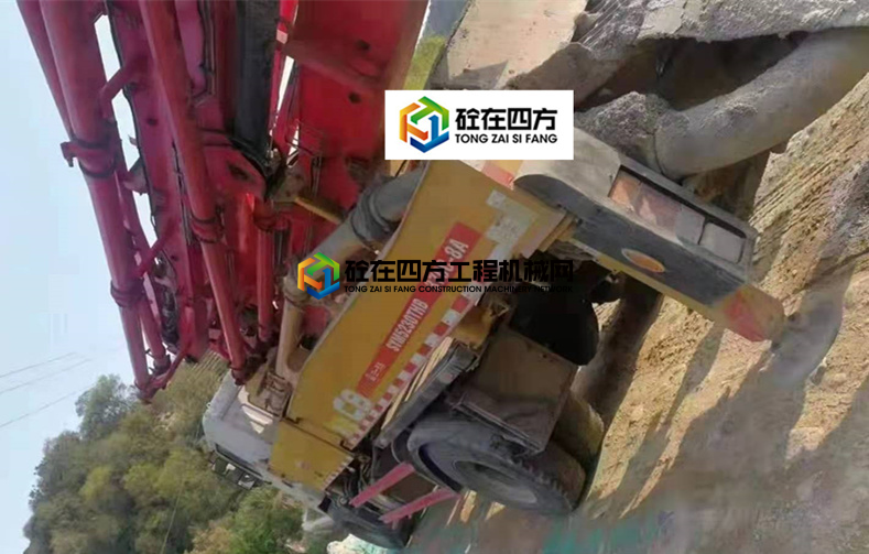 https://images.tongzsf.com/tong/truck_machine/20210408/1606ea18ed1bfe.jpg