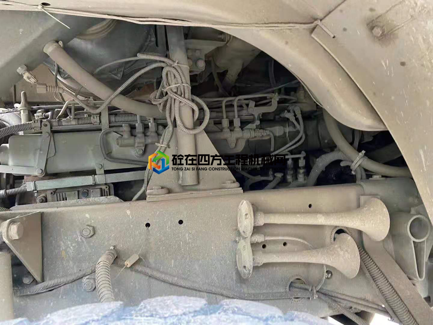 https://images.tongzsf.com/tong/truck_machine/20210408/1606ea4ab6f0fa.jpg