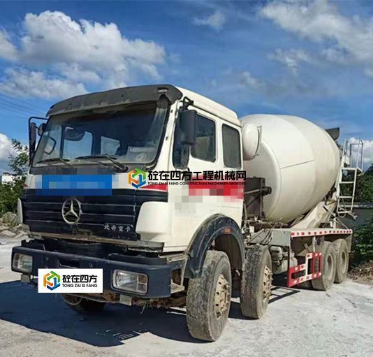 https://images.tongzsf.com/tong/truck_machine/20210409/1606fb7ba08b90.jpg