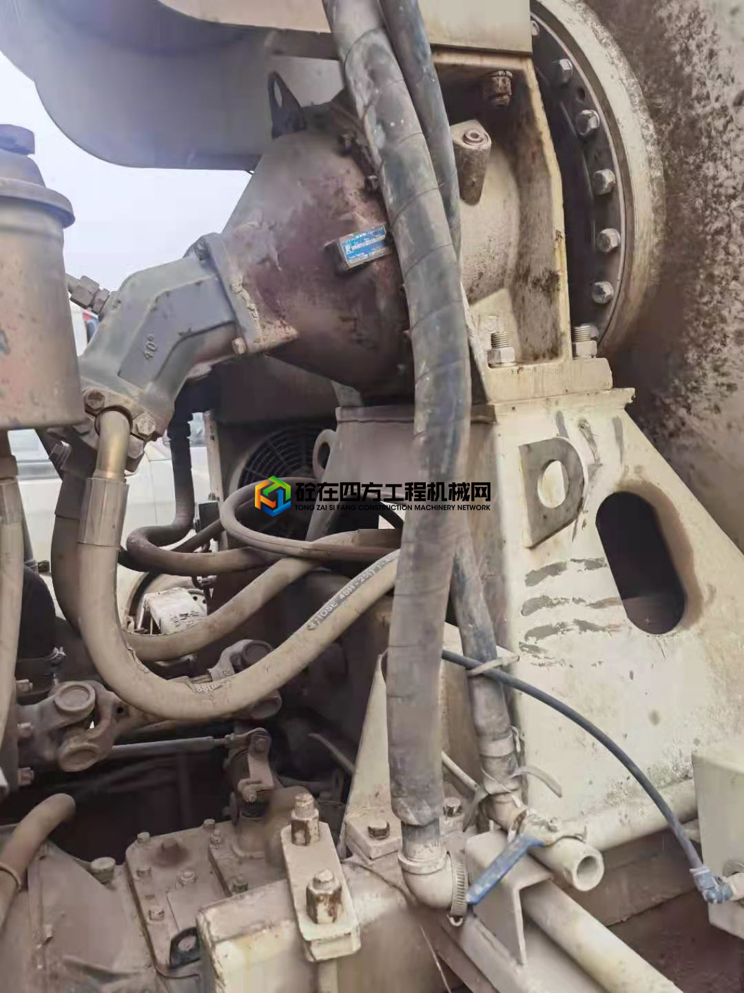 https://images.tongzsf.com/tong/truck_machine/20210409/1606fb9b003e93.jpg