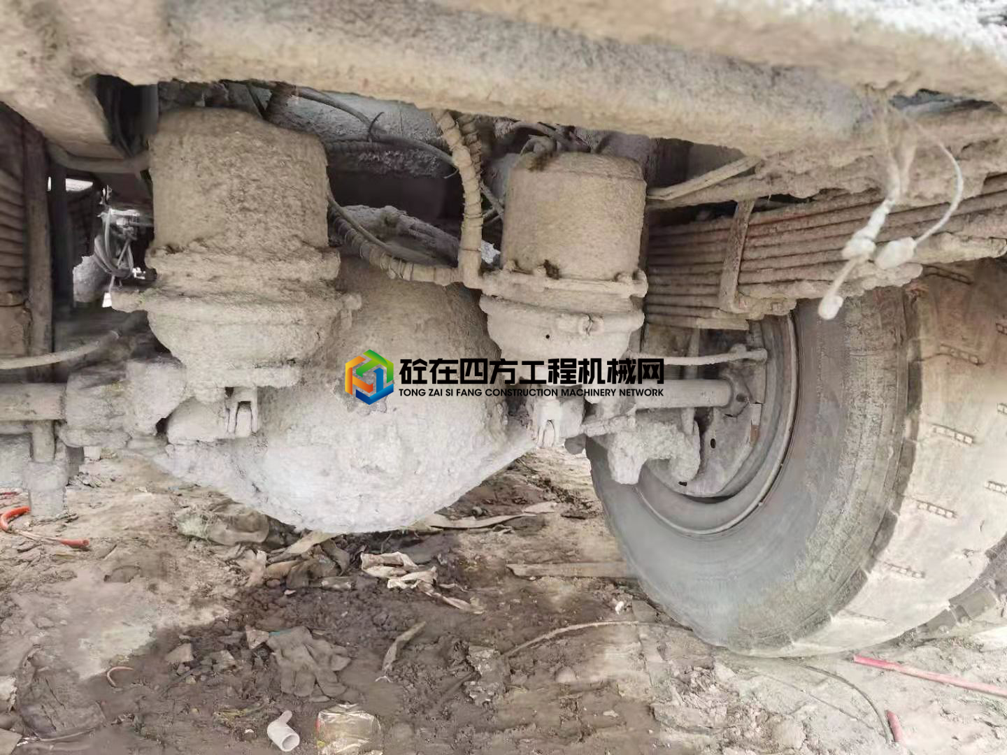 https://images.tongzsf.com/tong/truck_machine/20210409/1606fb9b1c2772.jpg