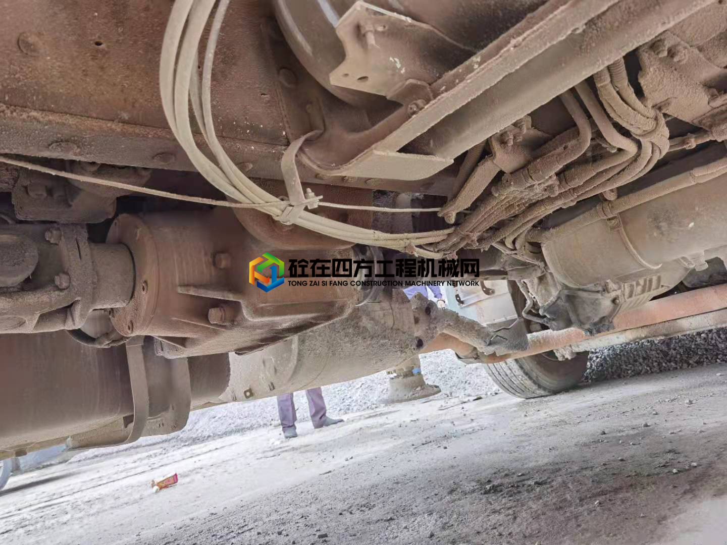 https://images.tongzsf.com/tong/truck_machine/20210409/160701f53e0544.jpg