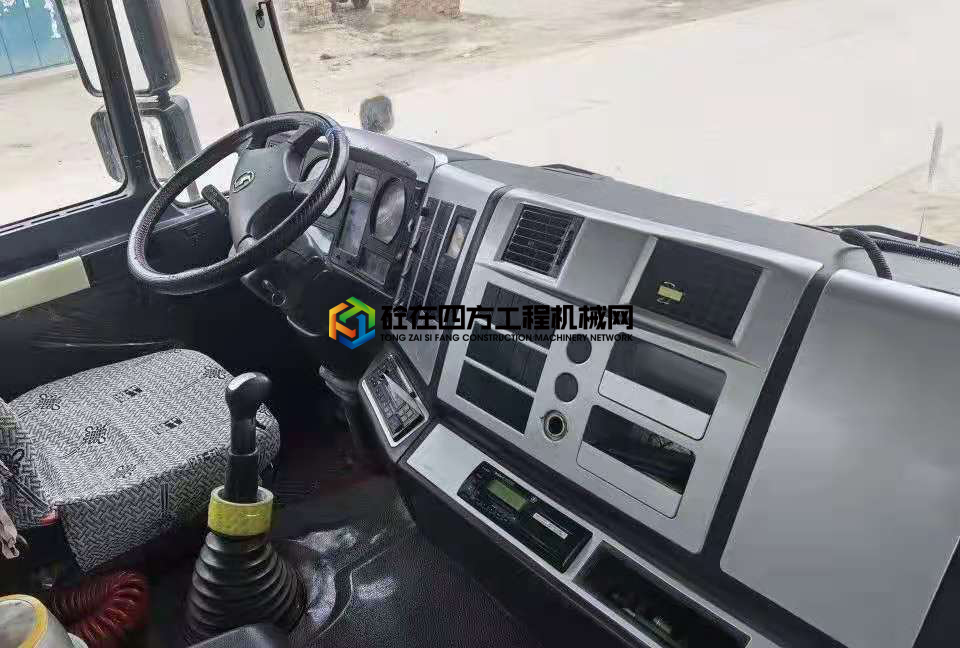 https://images.tongzsf.com/tong/truck_machine/20210410/16070f986bd615.jpg