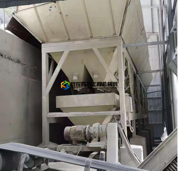 https://images.tongzsf.com/tong/truck_machine/20210410/1607118bb2afa2.png