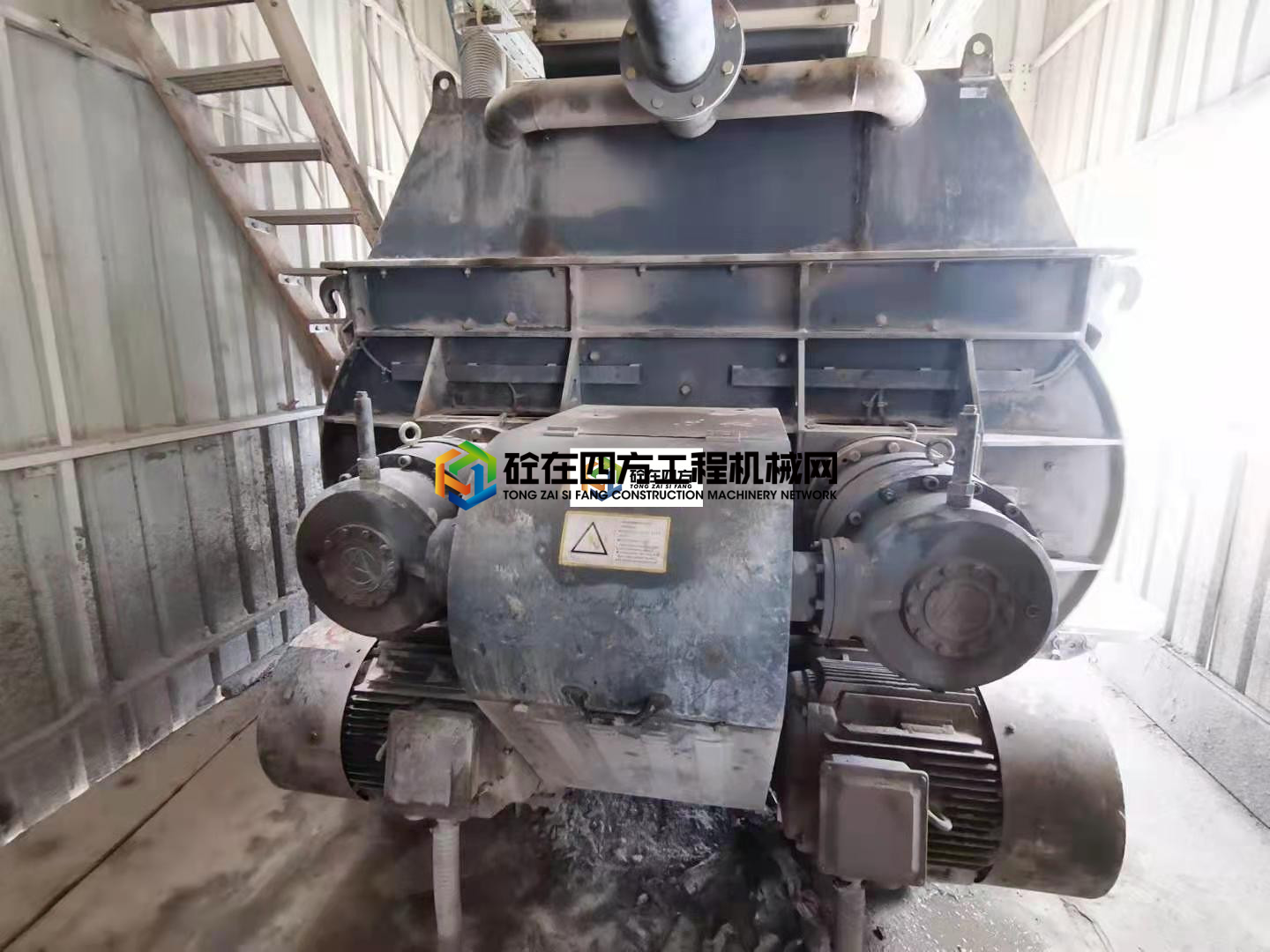 https://images.tongzsf.com/tong/truck_machine/20210410/160711ae3ed462.jpg