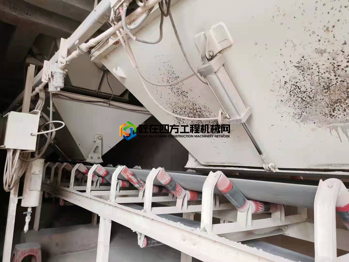 https://images.tongzsf.com/tong/truck_machine/20210410/160711ae608977.jpg