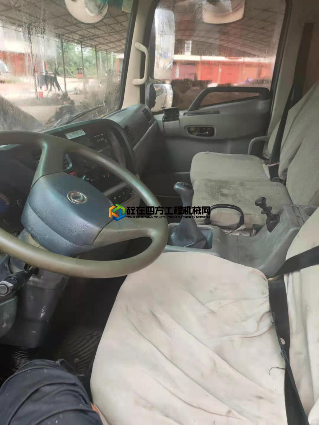 https://images.tongzsf.com/tong/truck_machine/20210410/16071227a6e6c1.jpg