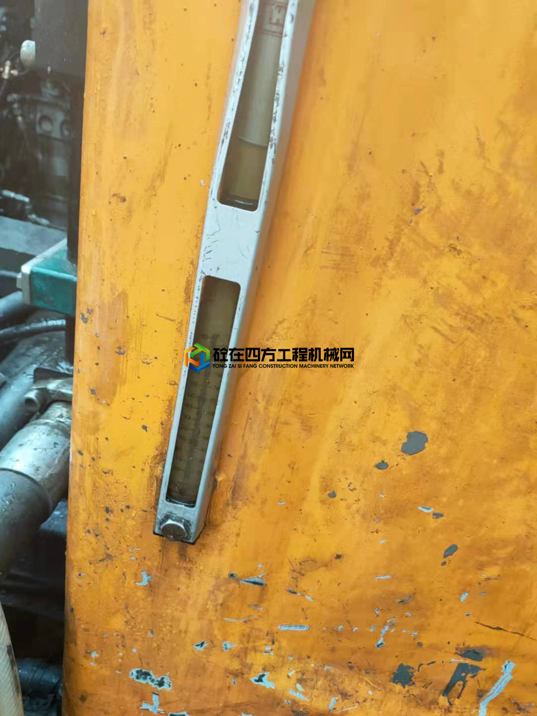 https://images.tongzsf.com/tong/truck_machine/20210410/16071227b200a5.jpg