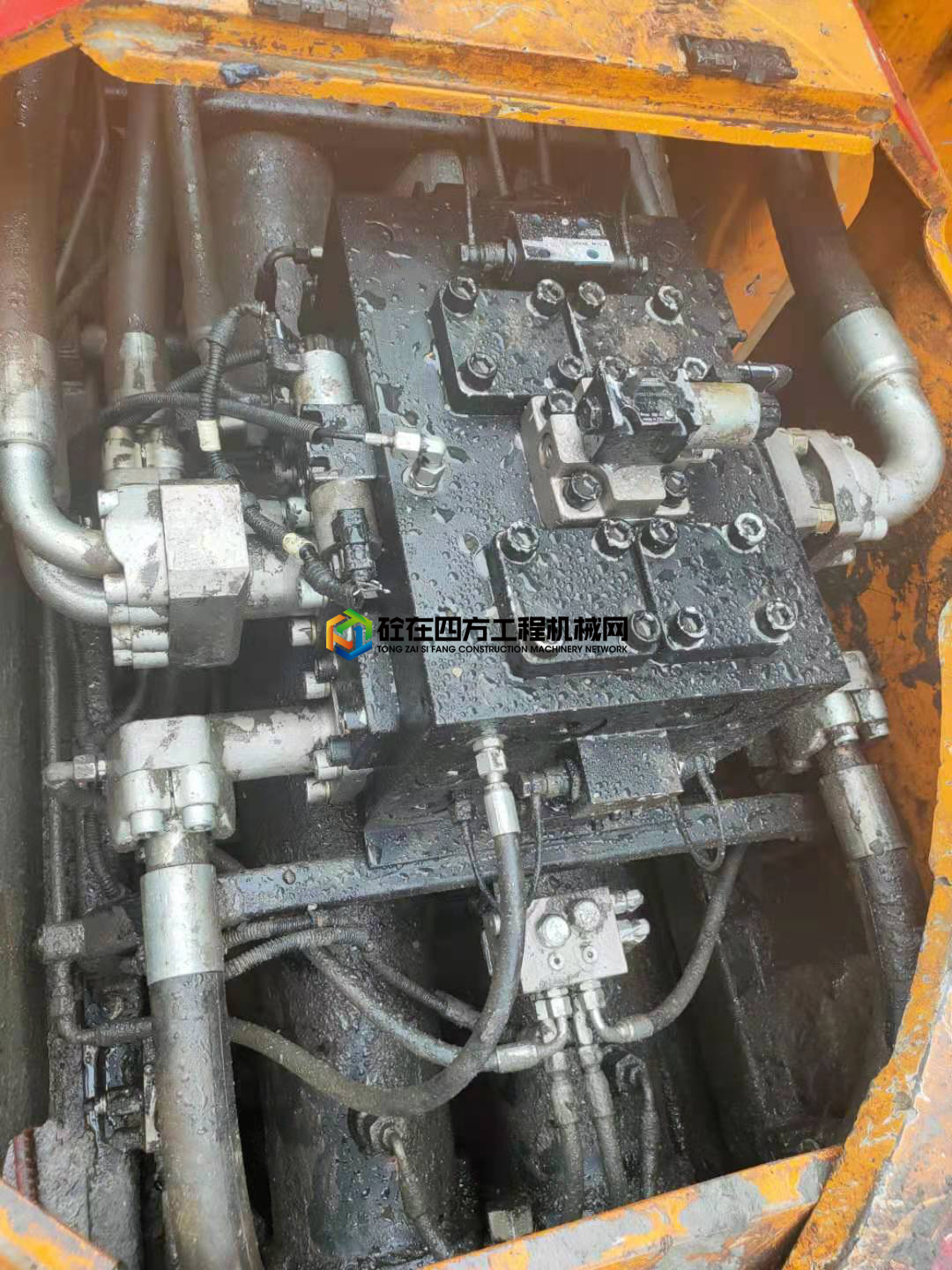 https://images.tongzsf.com/tong/truck_machine/20210410/16071227cb0633.jpg