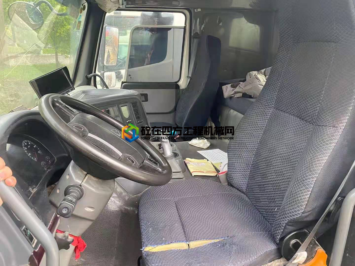 https://images.tongzsf.com/tong/truck_machine/20210410/160713d7f64be5.jpg