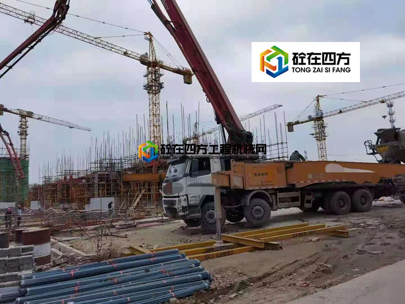 https://images.tongzsf.com/tong/truck_machine/20210410/16071796deaad4.jpg