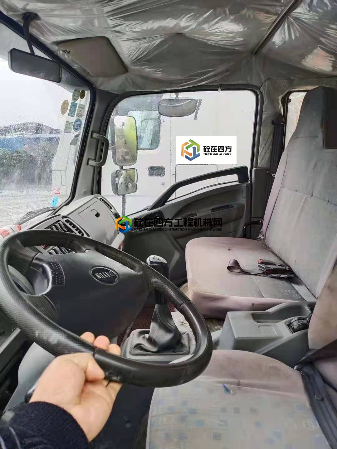 https://images.tongzsf.com/tong/truck_machine/20210412/16073c7318caa4.jpg