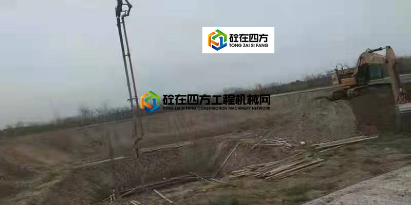 https://images.tongzsf.com/tong/truck_machine/20210412/16073f6c251291.jpg