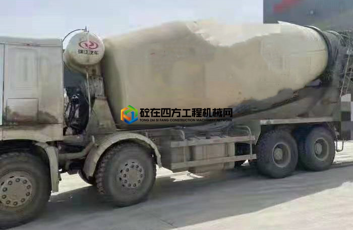 https://images.tongzsf.com/tong/truck_machine/20210413/160750e9da5013.jpg