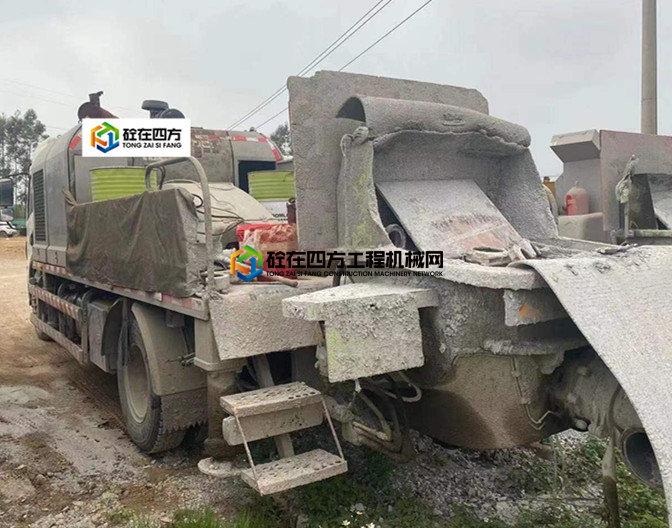 https://images.tongzsf.com/tong/truck_machine/20210413/160753a29bb16a.jpg