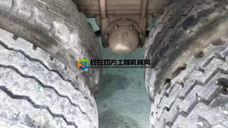 https://images.tongzsf.com/tong/truck_machine/20210413/160753c5f7847d.jpg