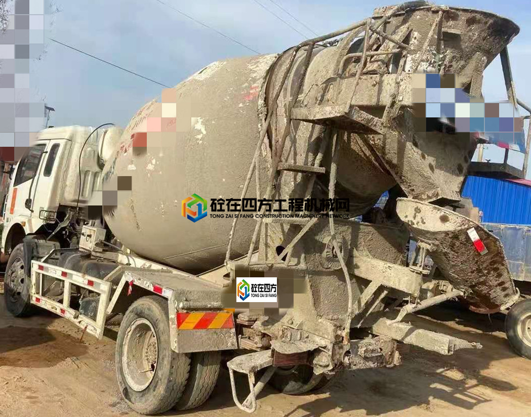 https://images.tongzsf.com/tong/truck_machine/20210413/16075555da1b20.jpg