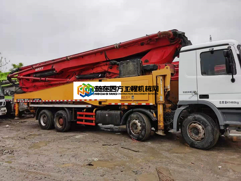 https://images.tongzsf.com/tong/truck_machine/20210413/160756b657f934.jpg