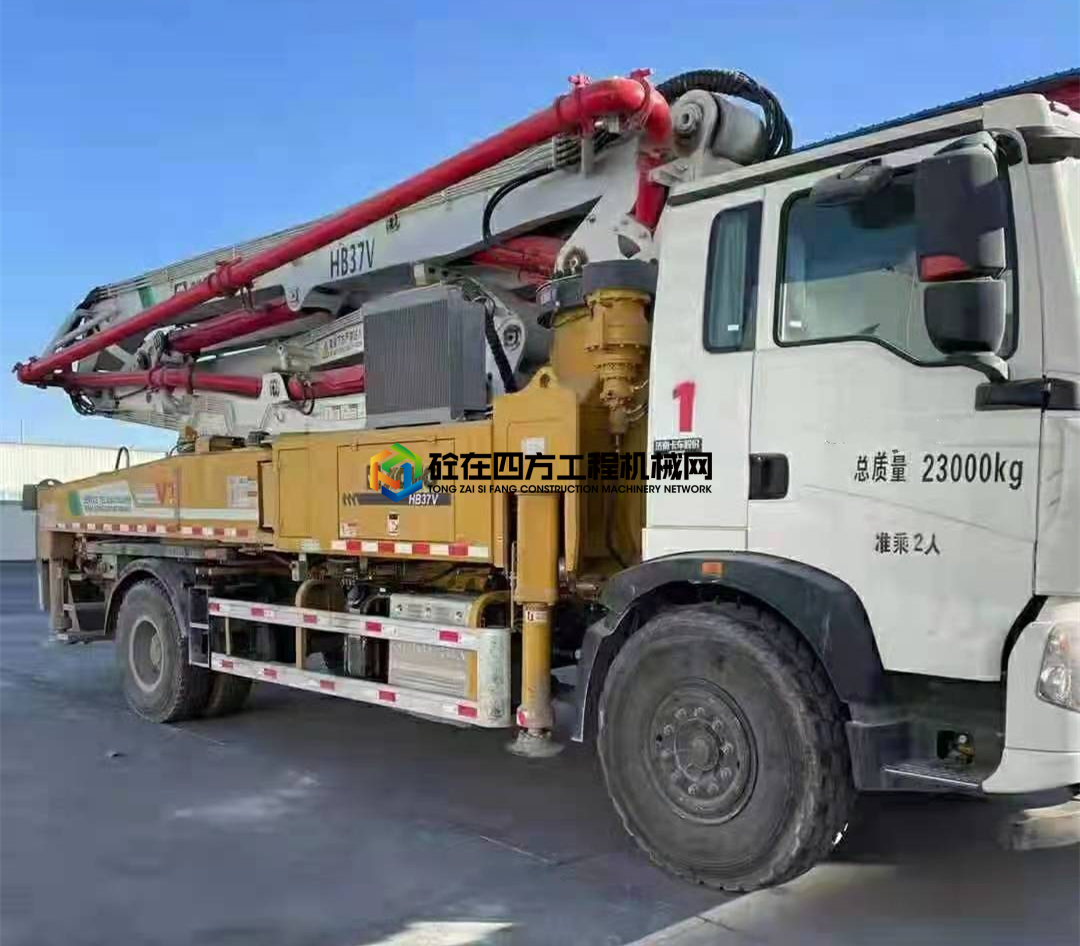 https://images.tongzsf.com/tong/truck_machine/20210414/16076416a1c224.jpg
