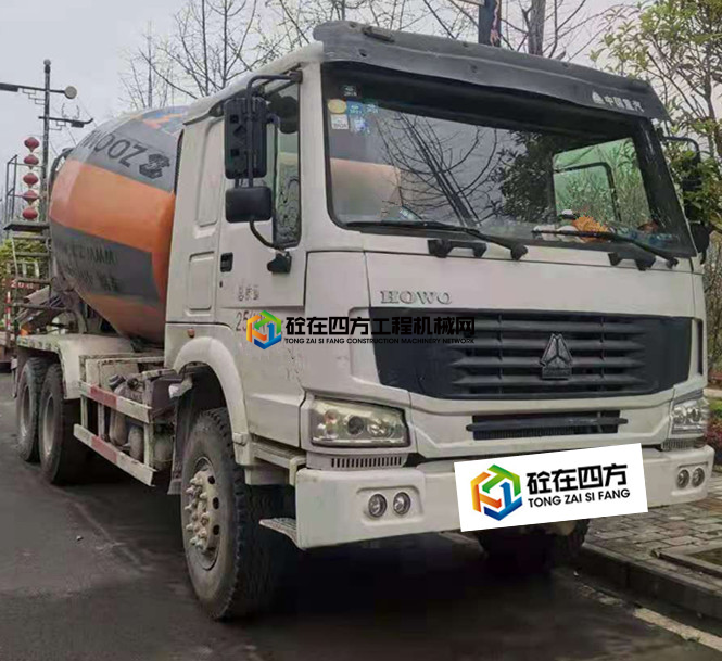 https://images.tongzsf.com/tong/truck_machine/20210414/160764969de204.jpg