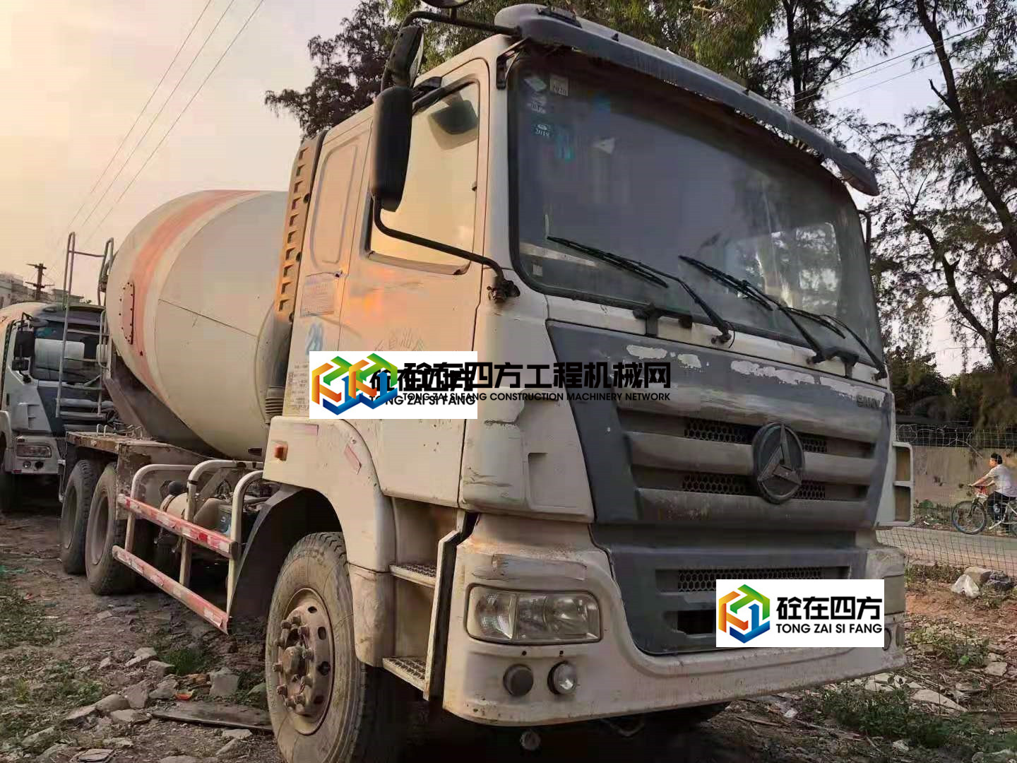 https://images.tongzsf.com/tong/truck_machine/20210414/1607682f1ab21b.jpg