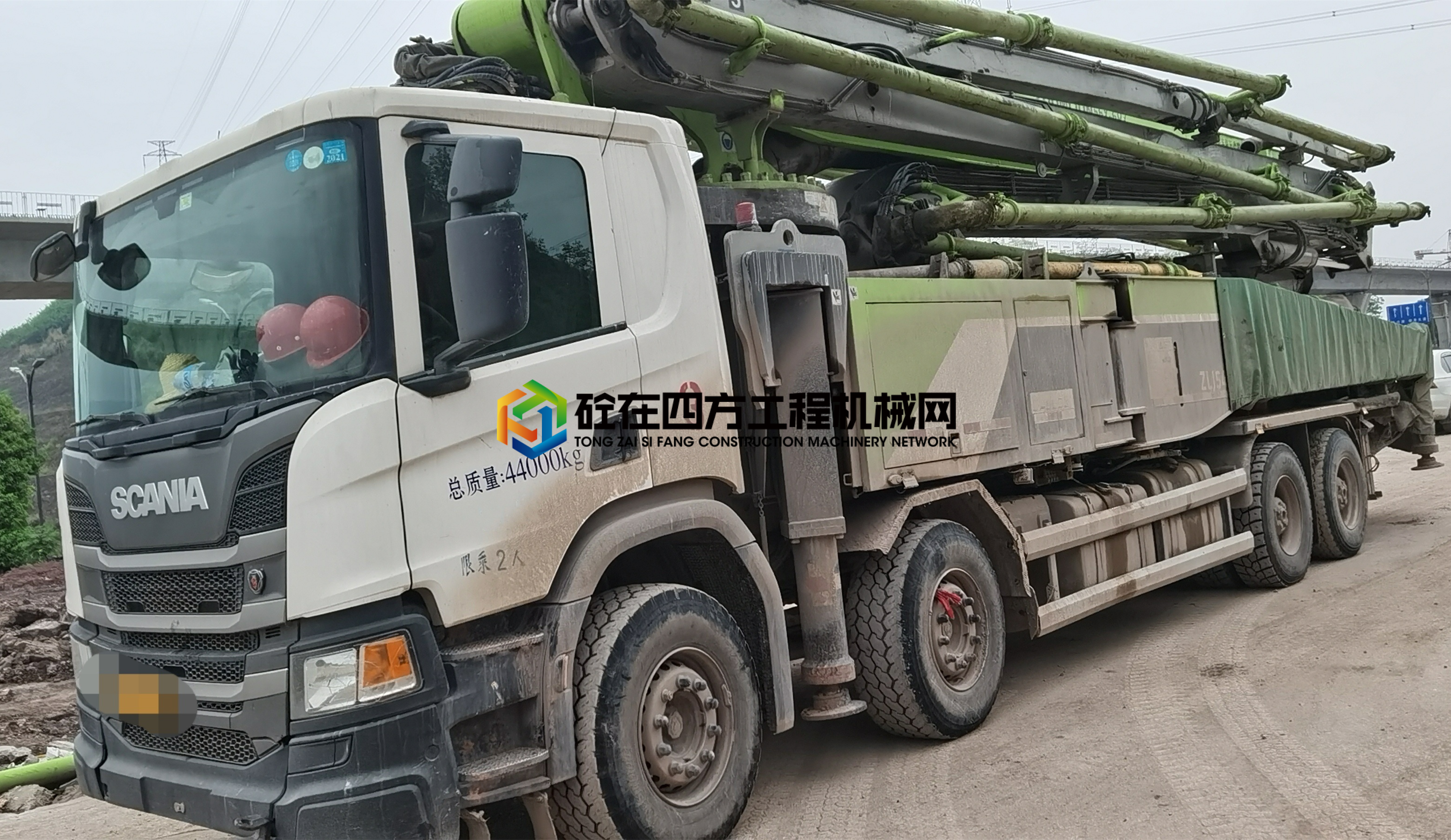 https://images.tongzsf.com/tong/truck_machine/20210414/1607684487f7a9.jpg