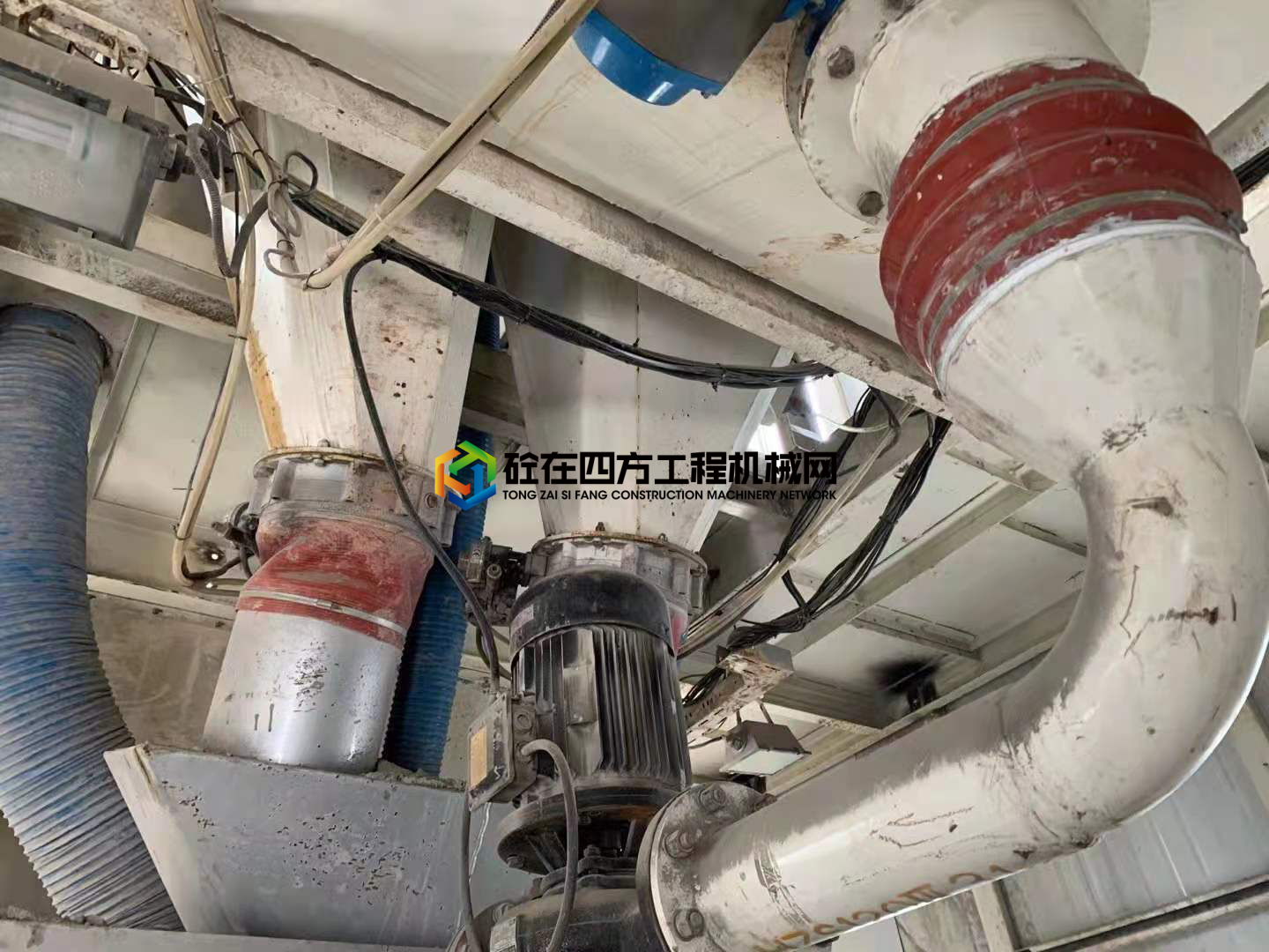 https://images.tongzsf.com/tong/truck_machine/20210415/1607790e969c54.jpg