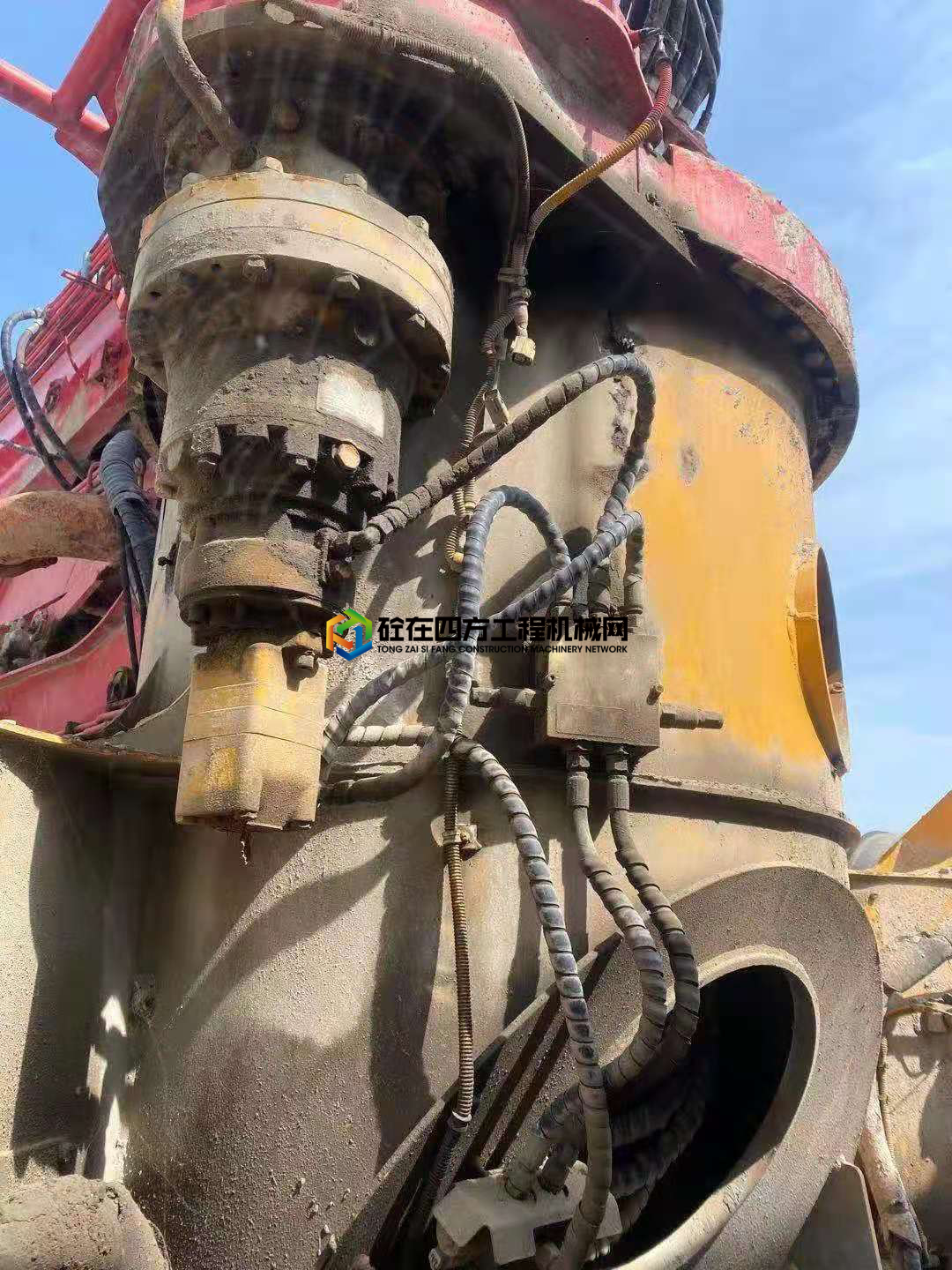 https://images.tongzsf.com/tong/truck_machine/20210415/16077bb7159b23.jpg