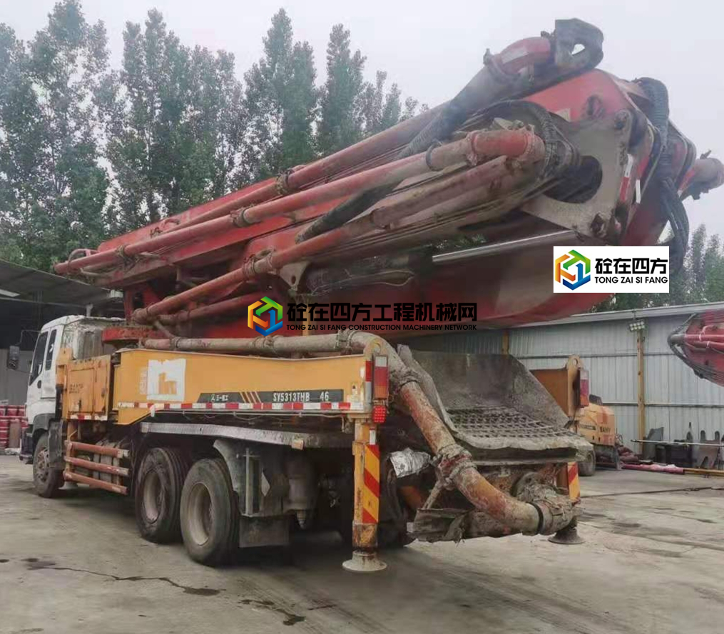 https://images.tongzsf.com/tong/truck_machine/20210415/16077d98255c51.jpg