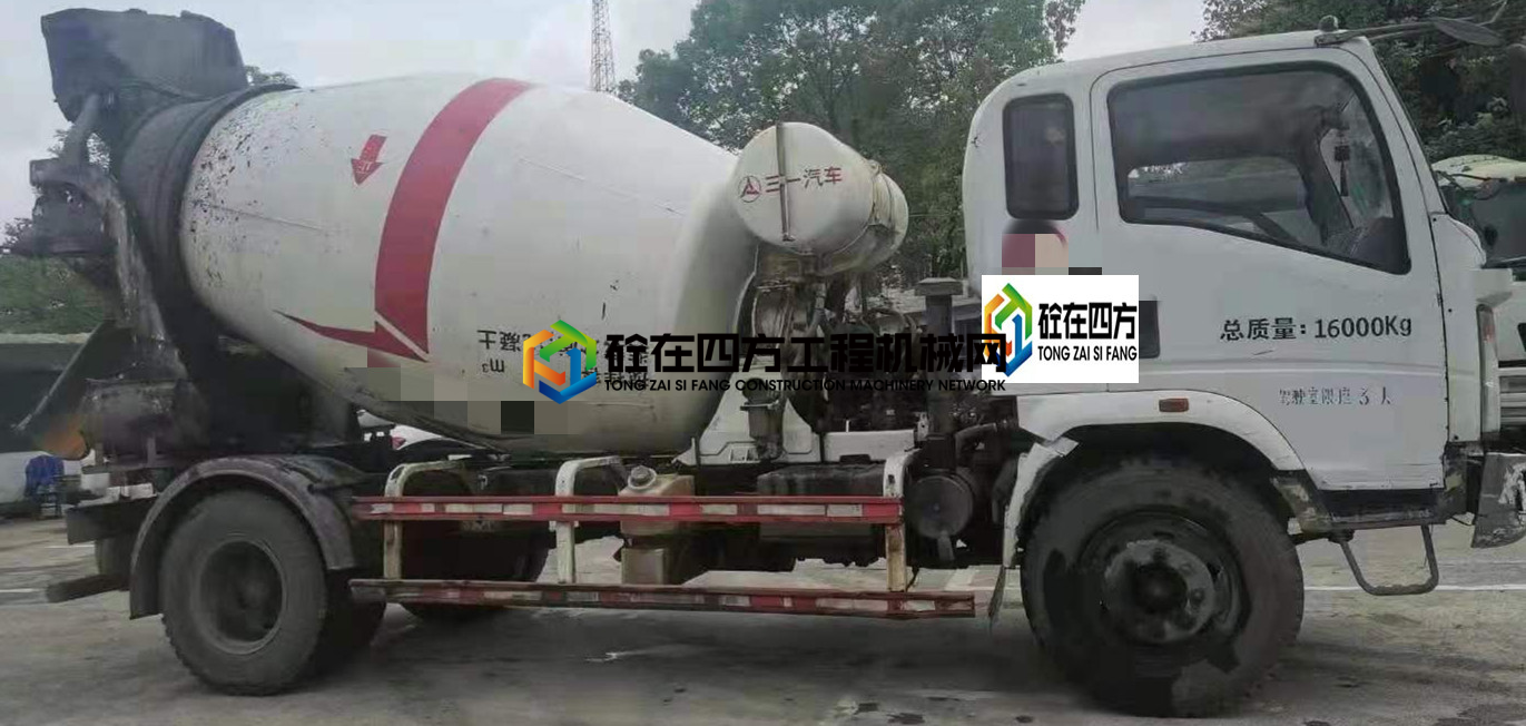https://images.tongzsf.com/tong/truck_machine/20210416/160792c94b68c1.jpg