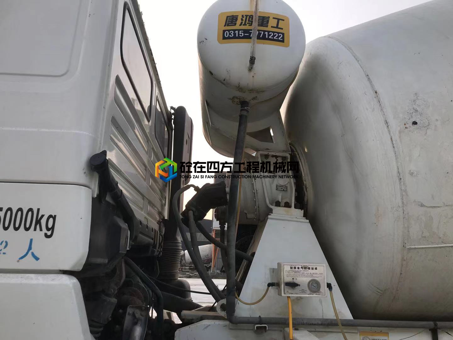 https://images.tongzsf.com/tong/truck_machine/20210416/1607931b58fc4f.jpg