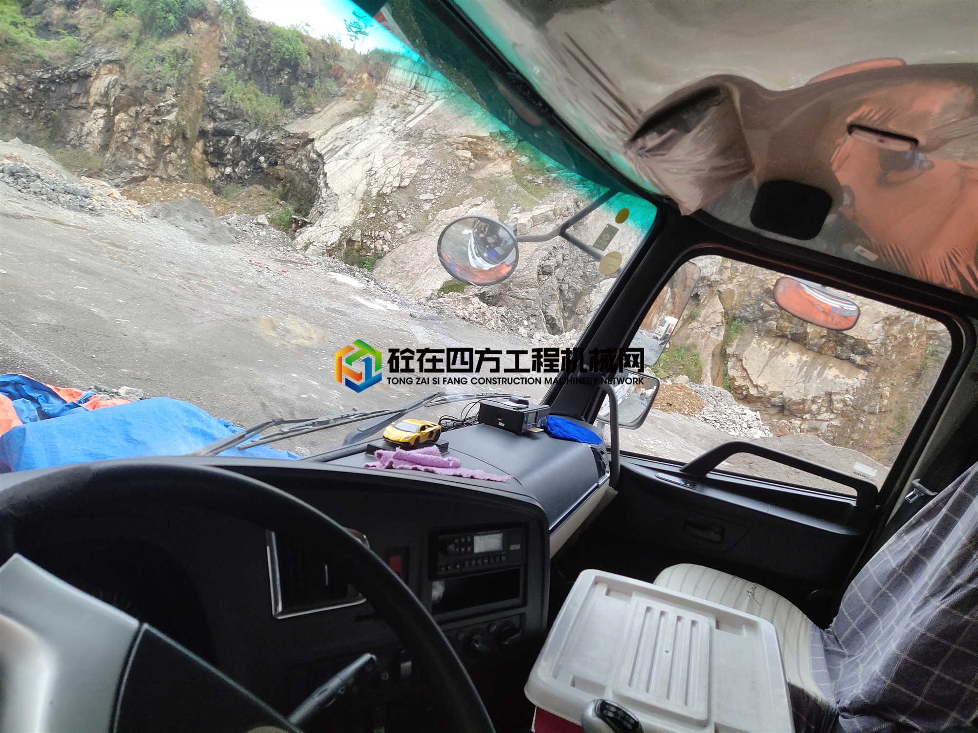 https://images.tongzsf.com/tong/truck_machine/20210416/16079477026c24.jpg