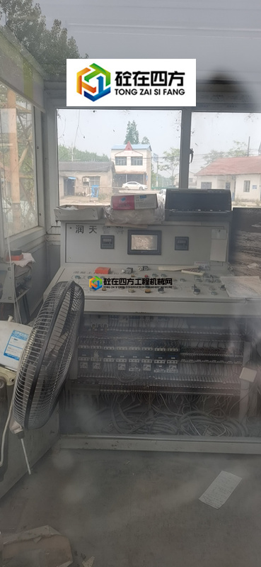 https://images.tongzsf.com/tong/truck_machine/20210416/16079737fa3afe.jpg