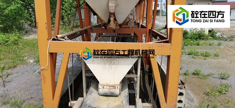 https://images.tongzsf.com/tong/truck_machine/20210416/16079738020736.jpg