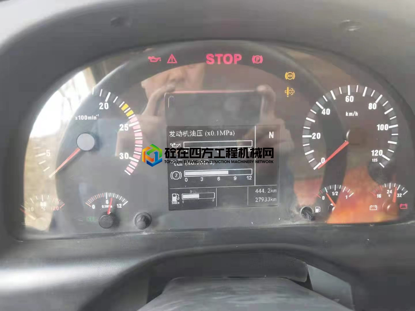 https://images.tongzsf.com/tong/truck_machine/20210417/1607a3fe6b027e.jpg