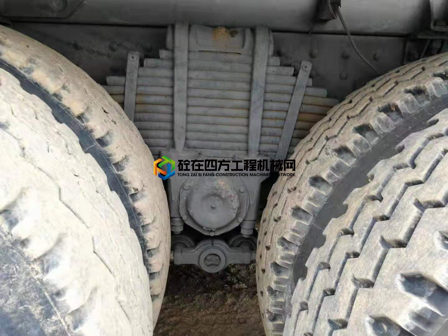 https://images.tongzsf.com/tong/truck_machine/20210417/1607a473e04ebe.jpg
