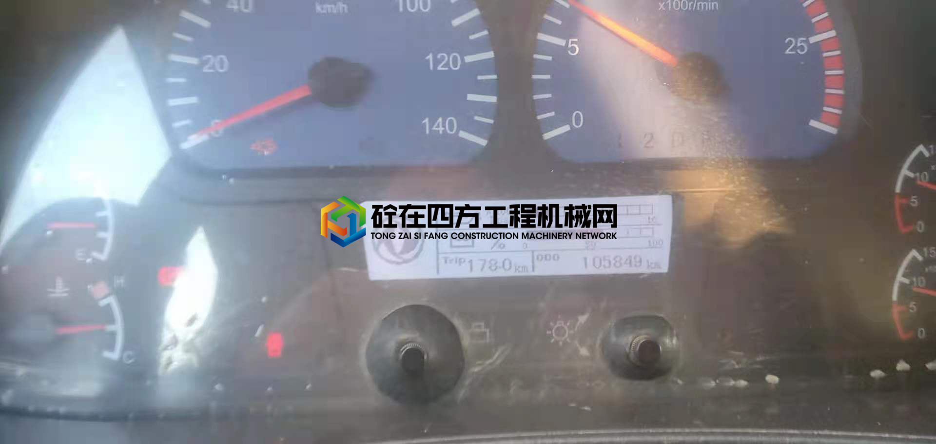 https://images.tongzsf.com/tong/truck_machine/20210417/1607a473ed7ea8.jpg