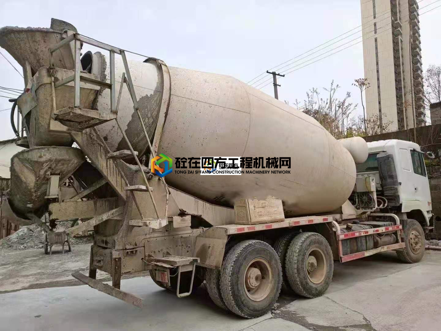 https://images.tongzsf.com/tong/truck_machine/20210417/1607a4a5d5f693.jpg