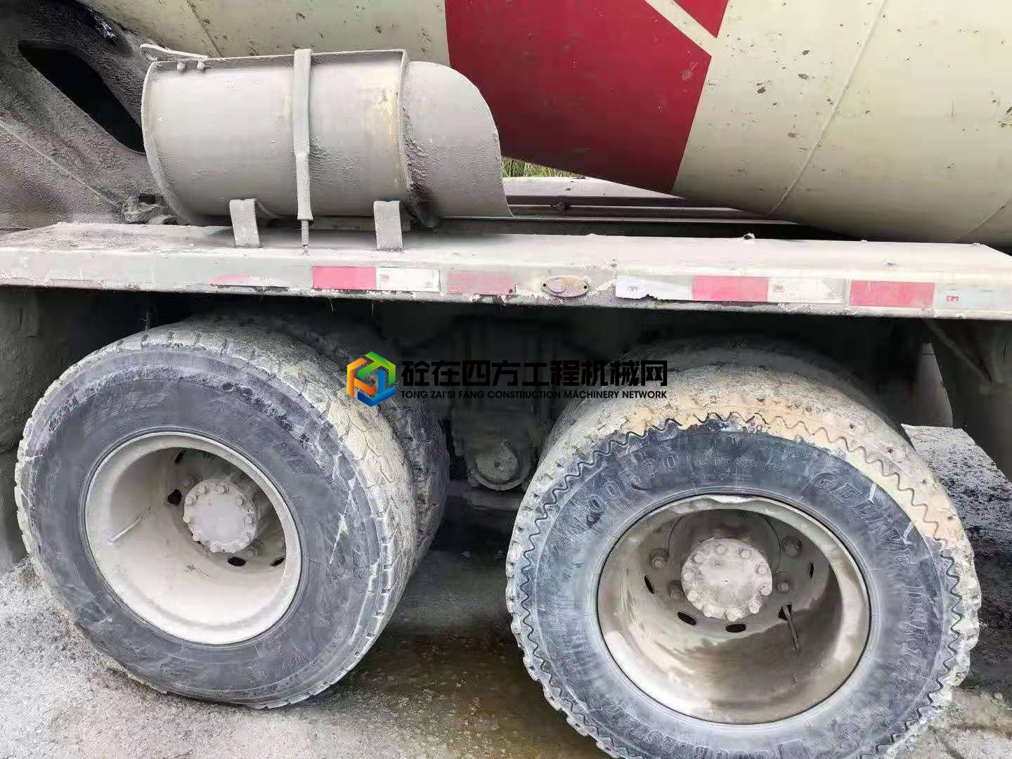 https://images.tongzsf.com/tong/truck_machine/20210417/1607a5b70139fd.jpg