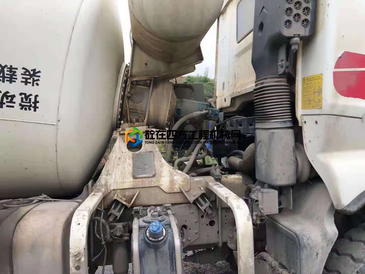 https://images.tongzsf.com/tong/truck_machine/20210417/1607a5b70b871e.jpg