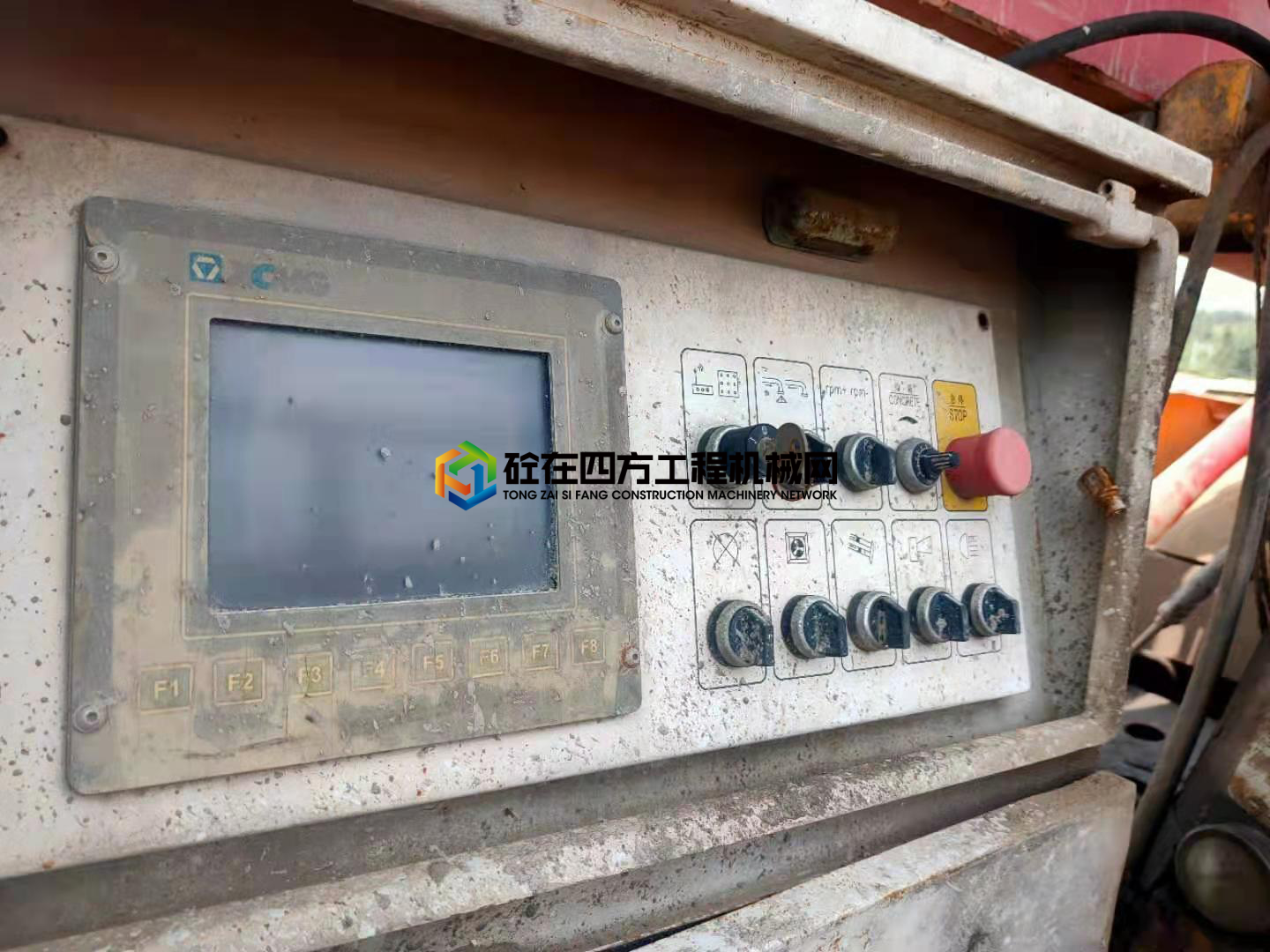 https://images.tongzsf.com/tong/truck_machine/20210419/1607cebaf06df3.jpg
