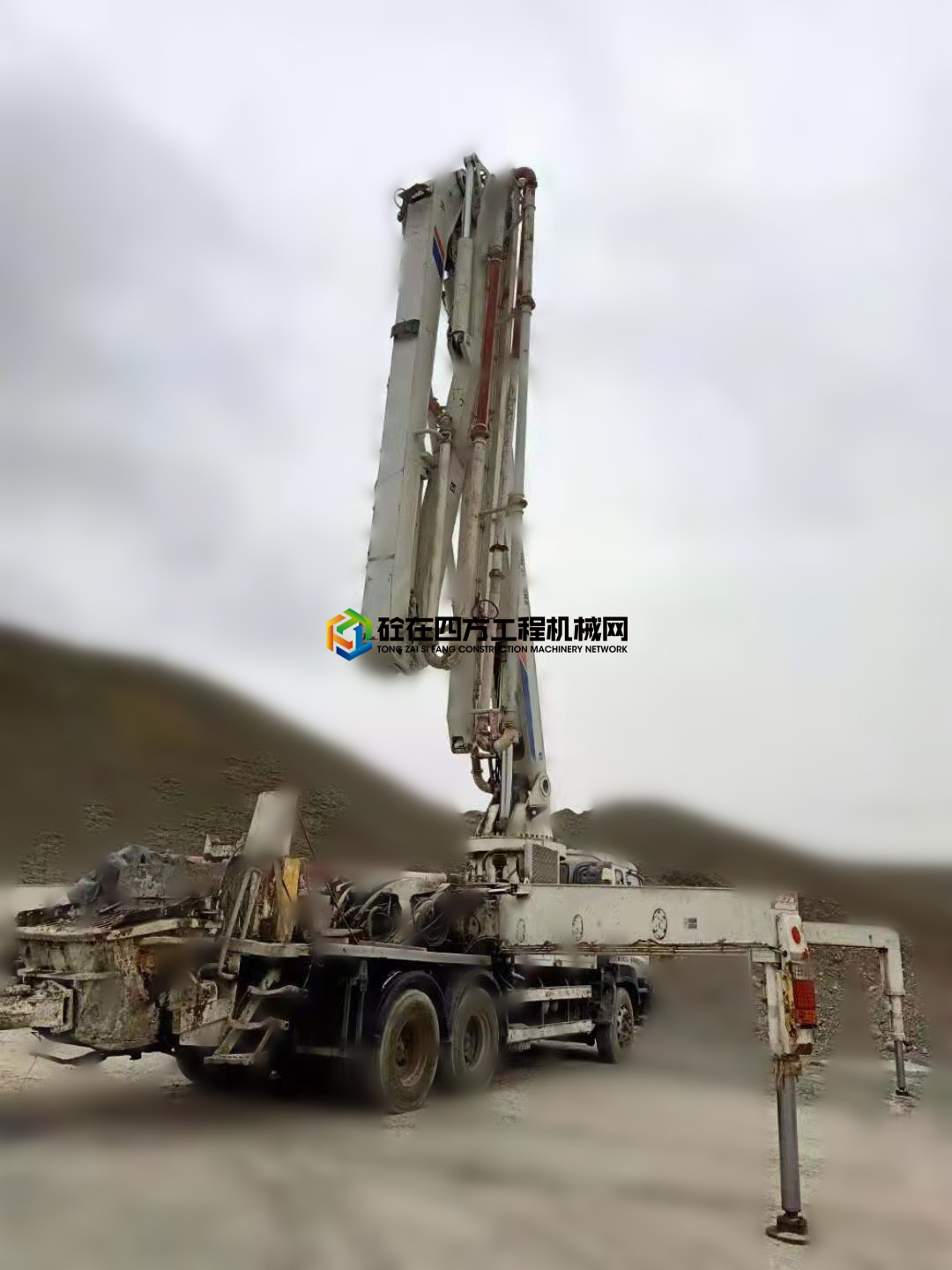 https://images.tongzsf.com/tong/truck_machine/20210419/1607cee30a9d3d.jpg