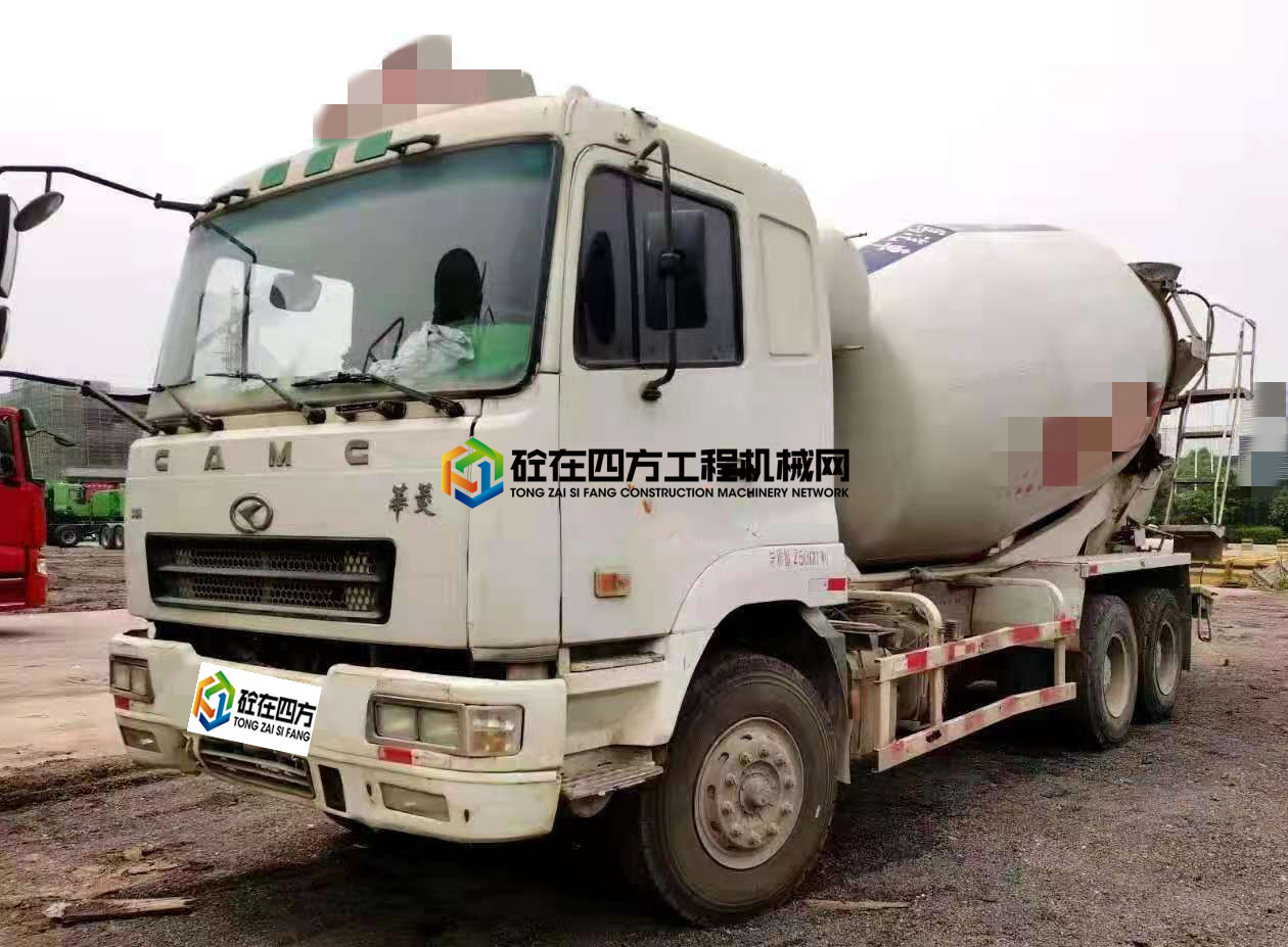 https://images.tongzsf.com/tong/truck_machine/20210419/1607cfbfc35b81.jpg