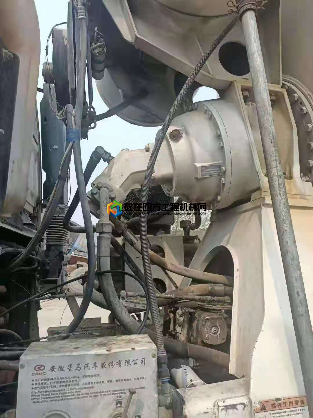 https://images.tongzsf.com/tong/truck_machine/20210419/1607d00378b657.jpg
